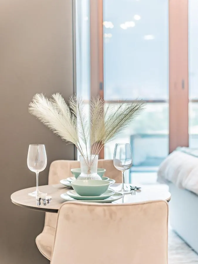Minimalistic Studio In Palm Views - Palm Jumeirah Apartamento Dubai